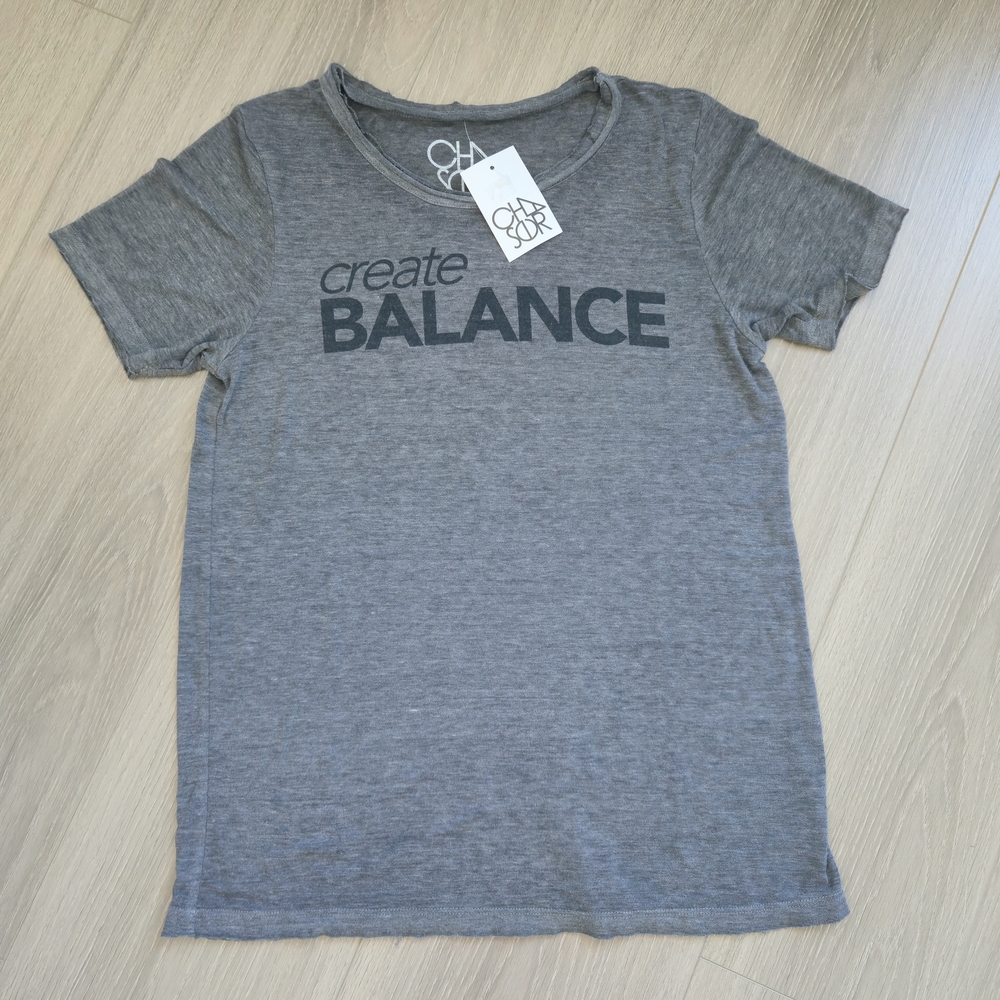 NWT CHASER Gray 'Create Balance' Short Sleeve Tee Size M